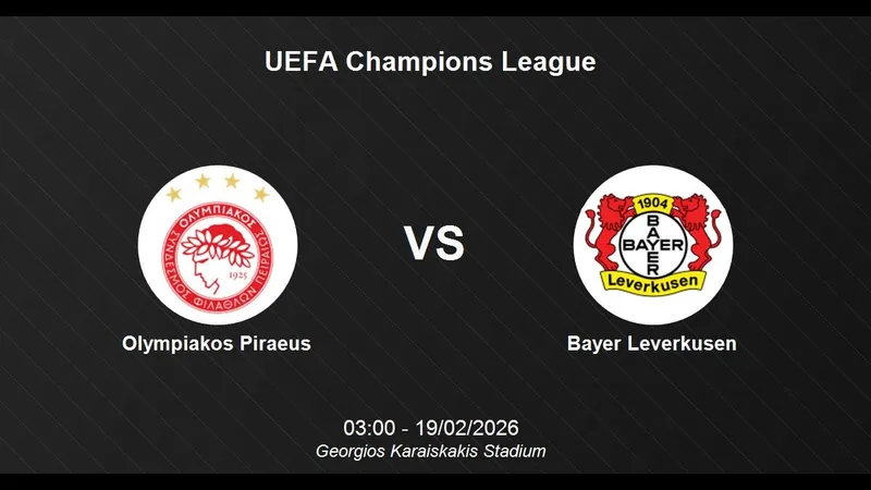 Cầu thủ Olympiakos vượt qua cầu thủ Bayer Leverkusen để giữ bóng Cầu thủ Olympiakos vượt qua cầu thủ Bayer Leverkusen để giữ bóng
