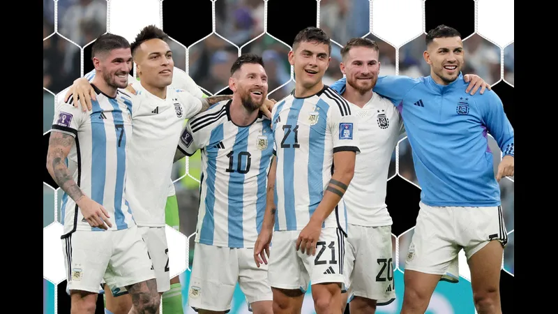 Cầu thủ Argentina tạo ra cơ hội ghi bàn trước Zambia