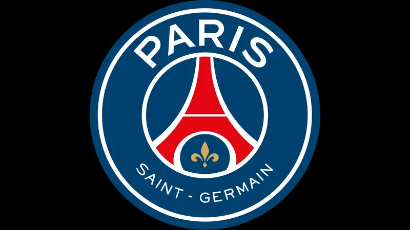 Cầu thủ PSG với nụ cười hạnh phúc sau chiến thắng Cầu thủ PSG với nụ cười hạnh phúc sau chiến thắng
